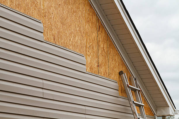24/7 Emergency Storm Damage Siding Repair experts in New Paris, OH